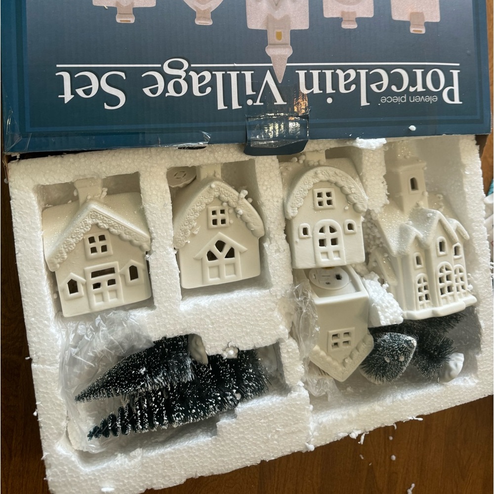 11 PIECE porcelain village set, holiday, winter christmas, home decor,decoration